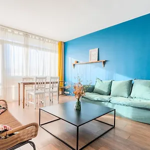 Stmaur Equipped With Elevator Appartement