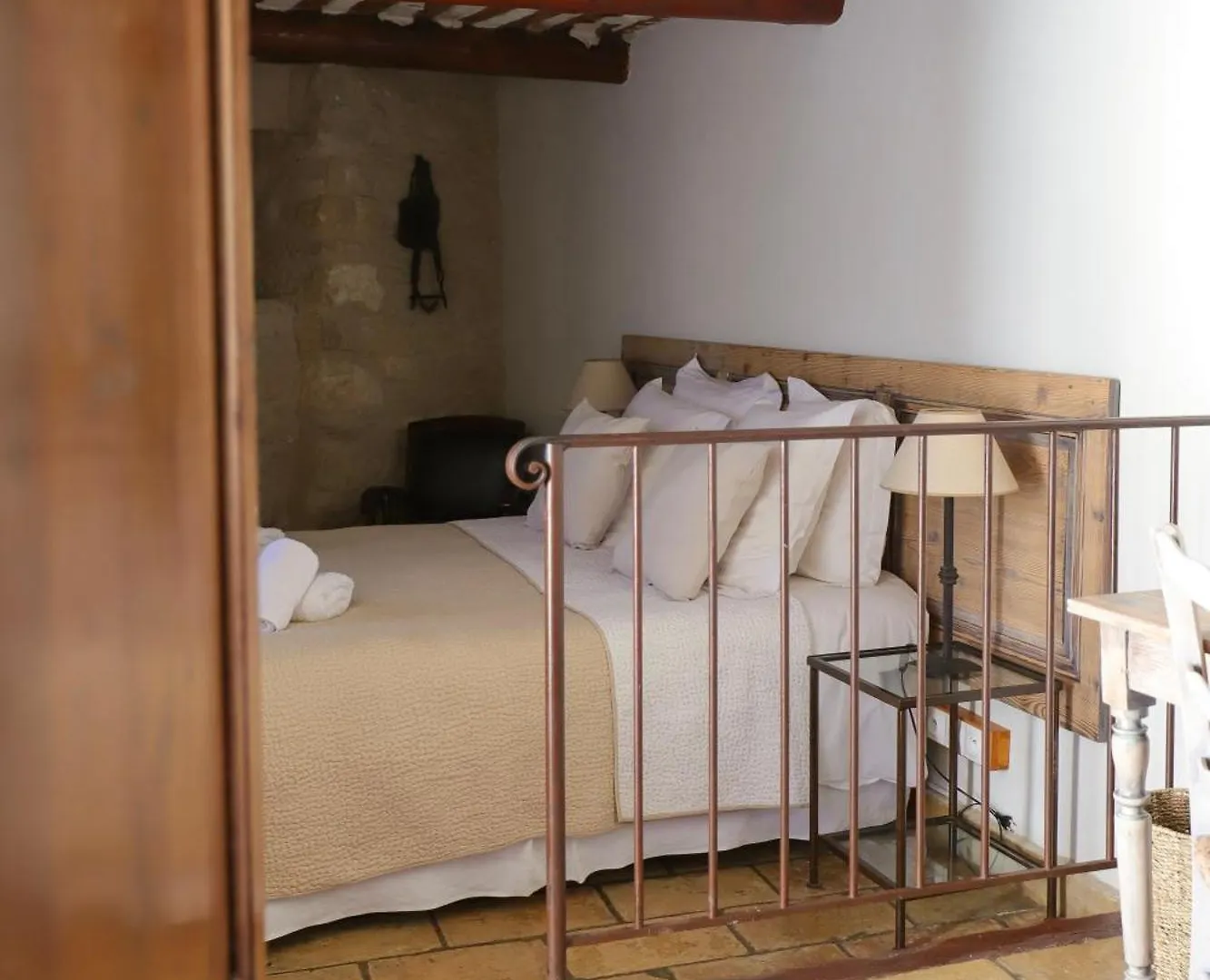 Hotel La Ferme De La Huppe Gordes 4*,  Francia