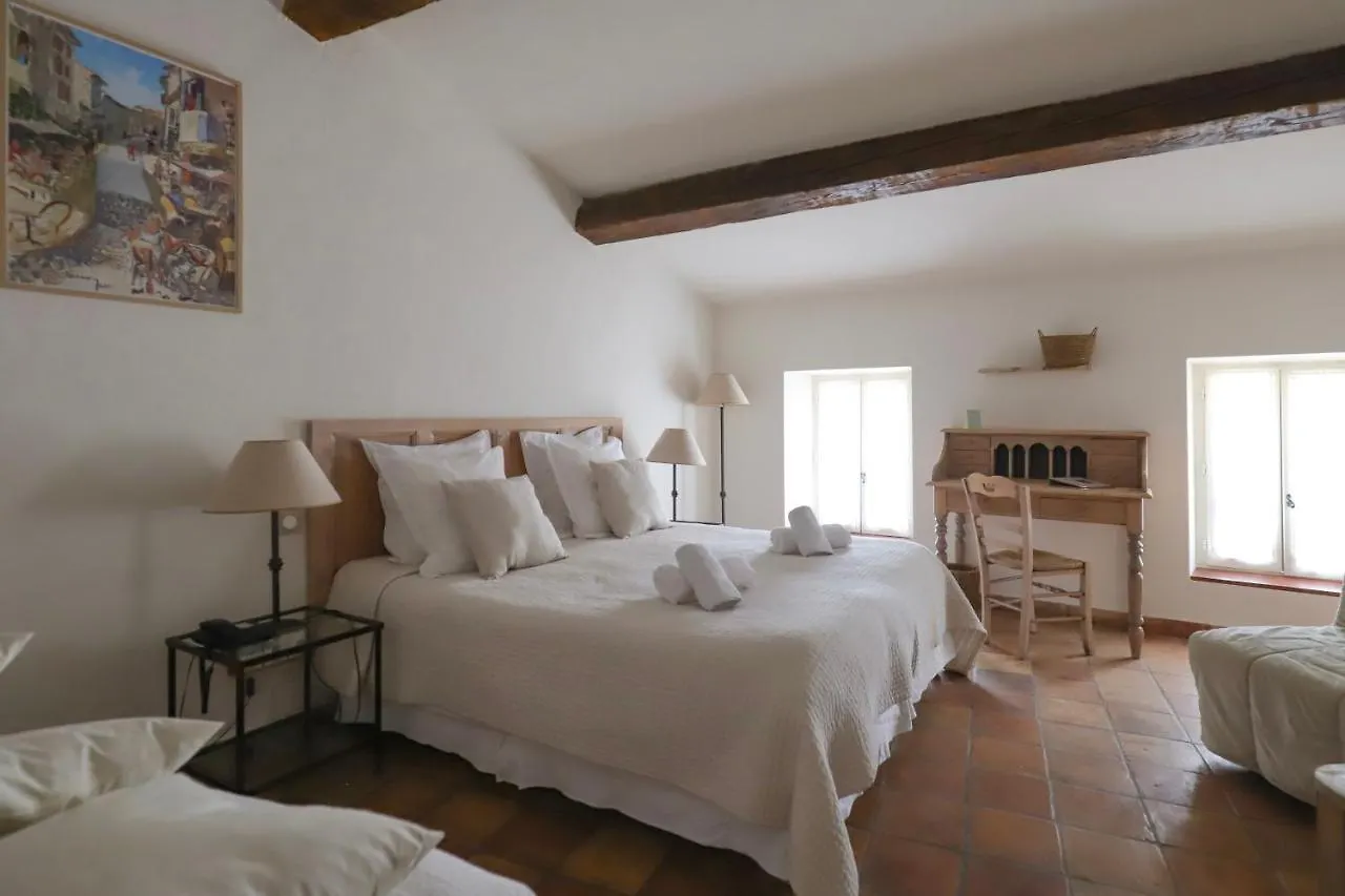 Hotel La Ferme De La Huppe Gordes 4*,